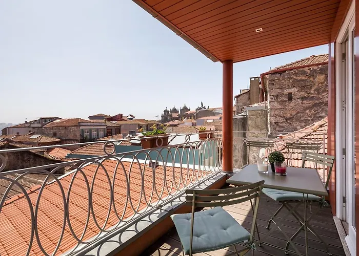 Clerigos Design By Hosty *