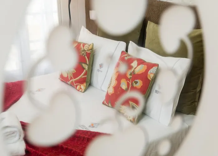 Clerigos Design By Hosty