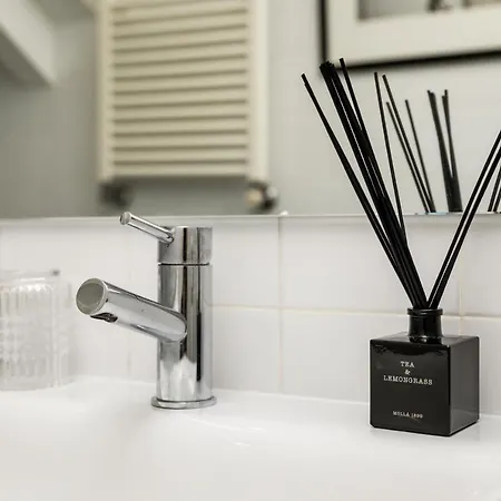 Clerigos Design By Hosty *