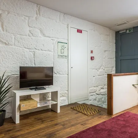 Appartamento Rua de Trás Apartments *