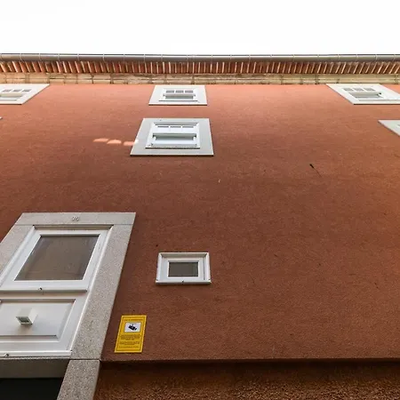 Rua De Tras *