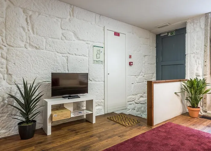 Apartman Clerigos Design By Hosty *