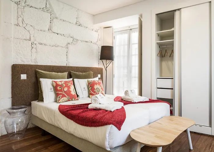 Clerigos Design By Hosty *