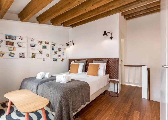 Apartman Clerigos Design By Hosty