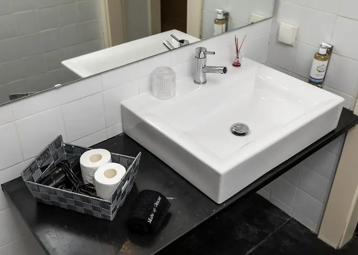 Clerigos Design By Hosty